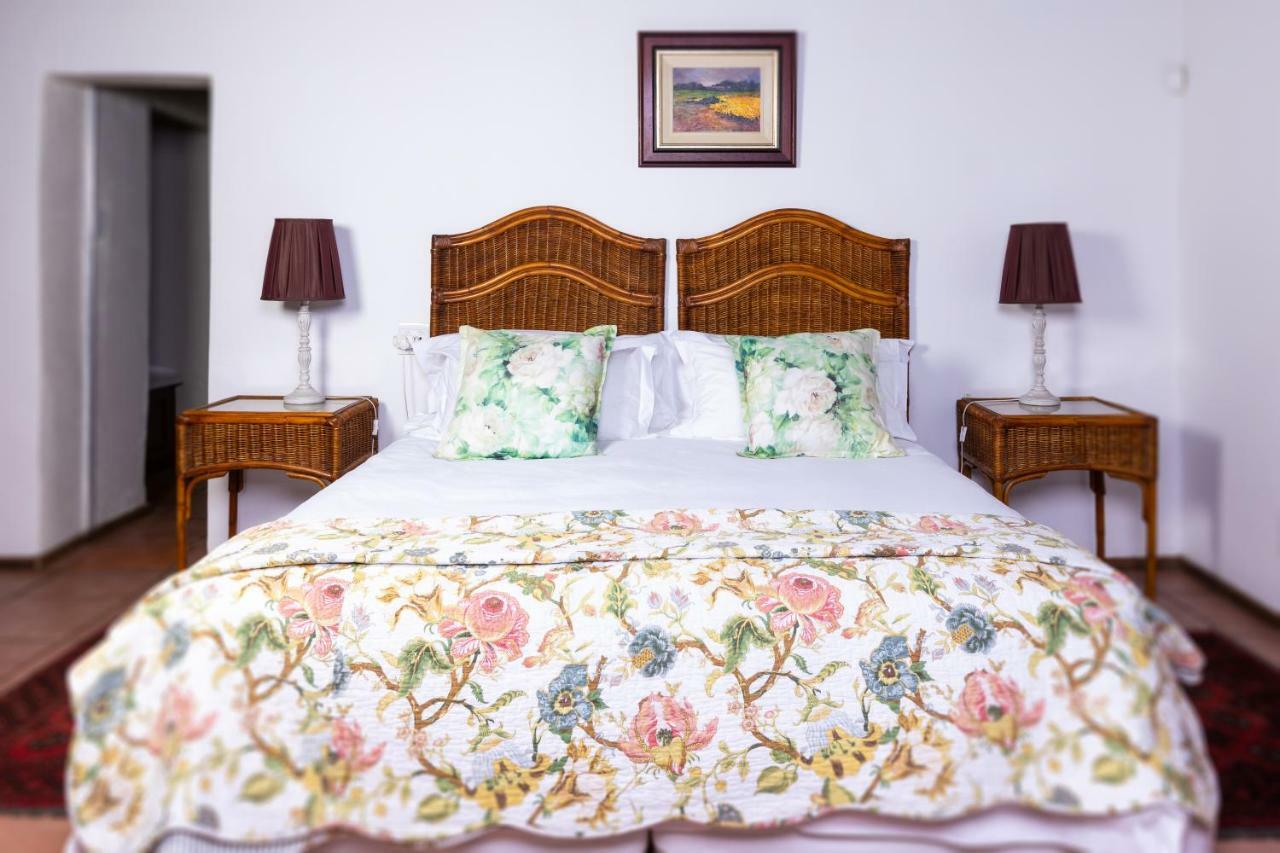 Bed and Breakfast Olive Tree Farm Магалисбург Экстерьер фото